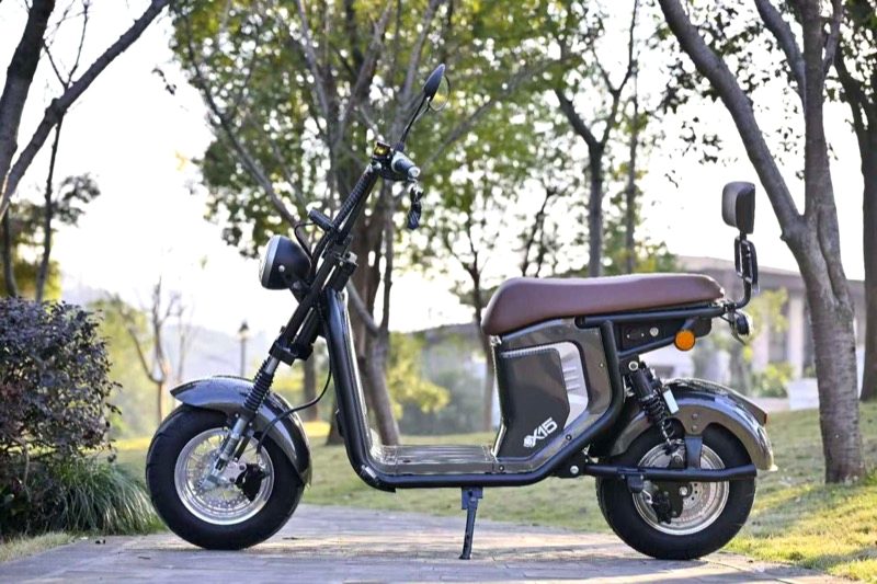 Scooter el&eacute;trica MoveCity